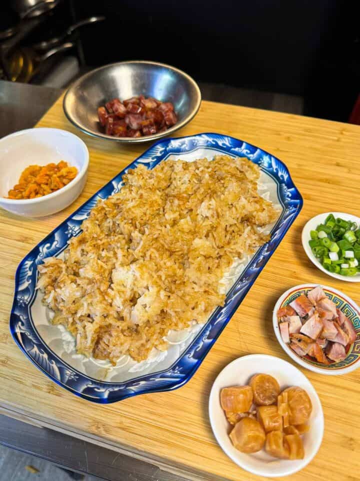 Chinese Sticky Rice with Sausage and Shrimp - Dimsimlim.com