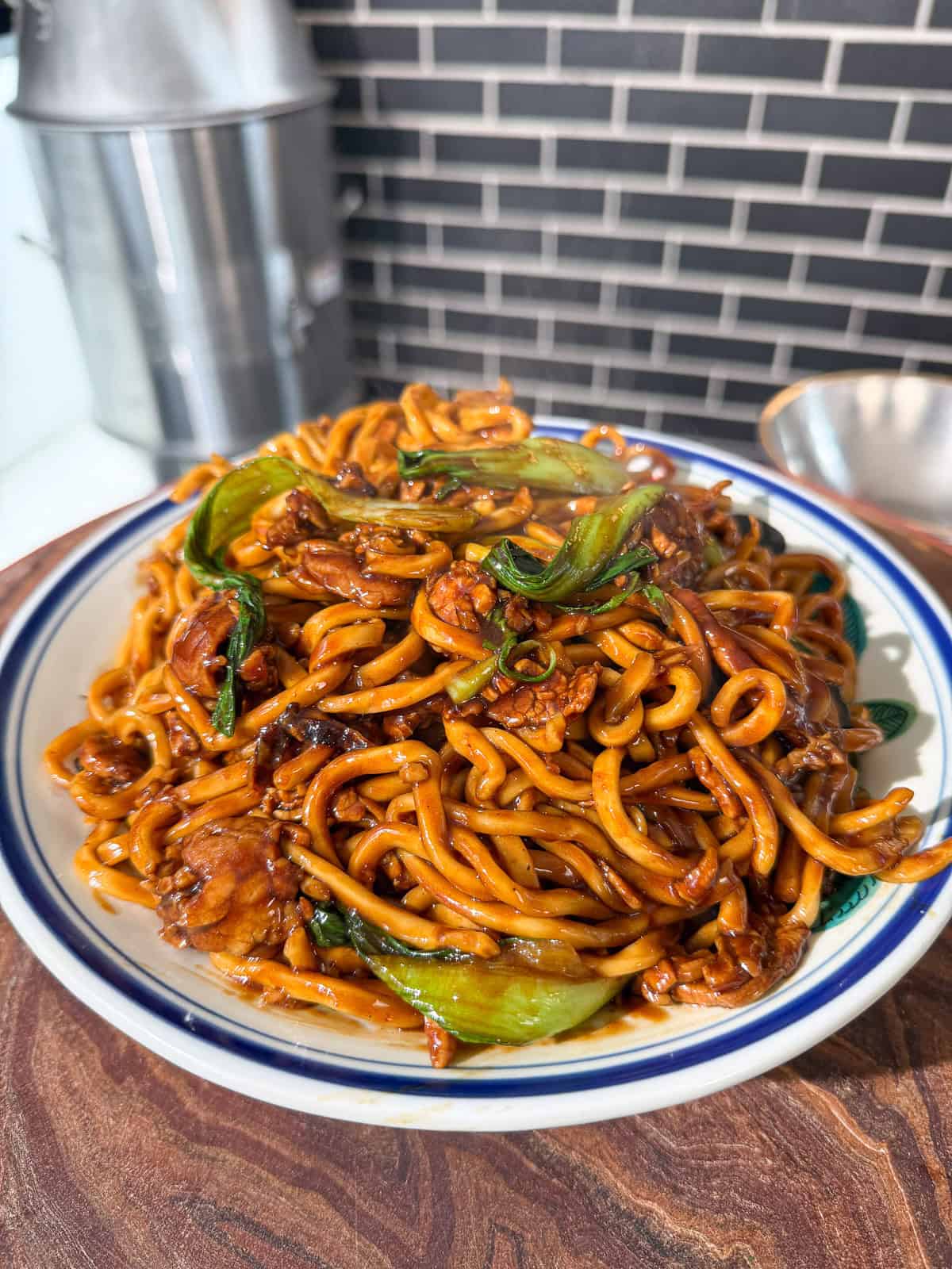 Shanghai pork noodles
